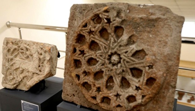 Kars'ta 1000 yıllık güneş saati gün yüzüne çıktı