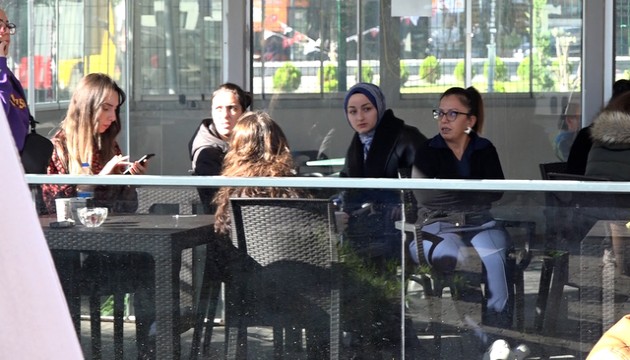 Samsun'da hastane çalışanlarından 'maaş' eylemi