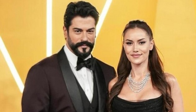 Fahriye Evcen hayranlarıyla buluştu