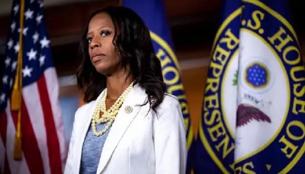 ABD'de ilk siyahi Cumhuriyetçi Mia Love hayatını kaybetti