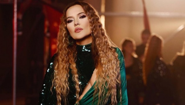 Demet Akalın,  'Sakın inanmayın' diyerek uyardı!