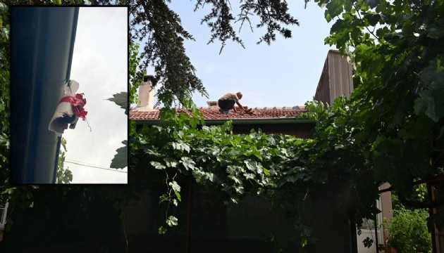 Roket prototipi bir evin çatısına düştü