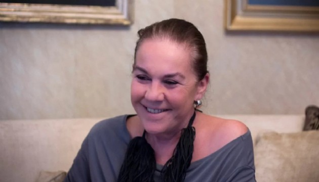 Yazar Figen Batur hayatını kaybetti