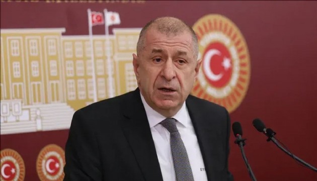 Özdağ'a cumhurbaşkanına hakaret davasında hapis talebi