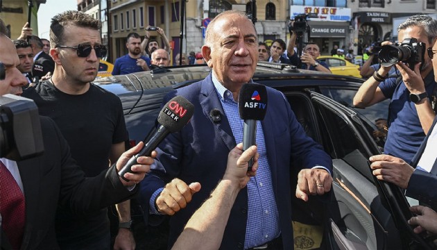 İşte Gürsel Tekin'in binaya girmesine izin verdiği isimler