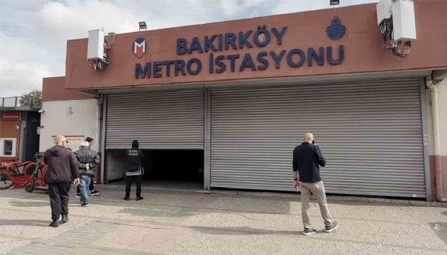 Bakırköy metrosunda bir yolcu intihar etti!