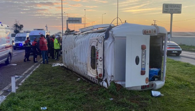 Aydın'da işçi servisi devrildi: 16 yaralı