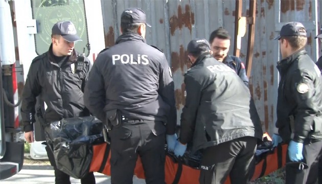 Boş arsada ceset bulundu