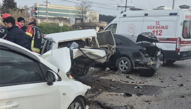 Balıkesir'de feci kaza!