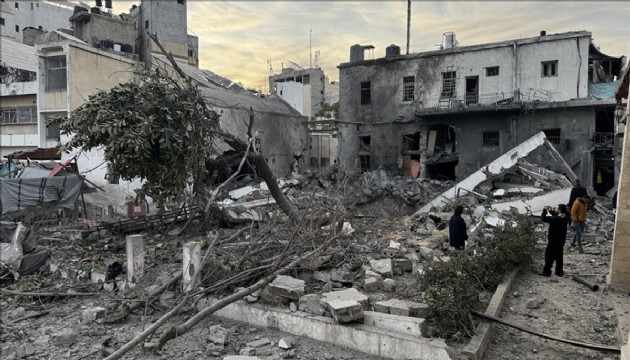 Gazze'de can kaybı 72 bin 594'e yükseldi