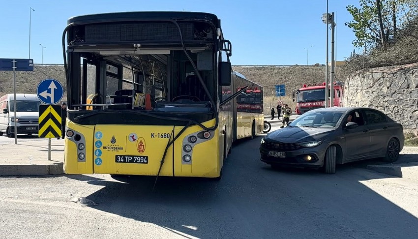 Sultangazi'de otobüs duvara çarptı: 4 yaralı