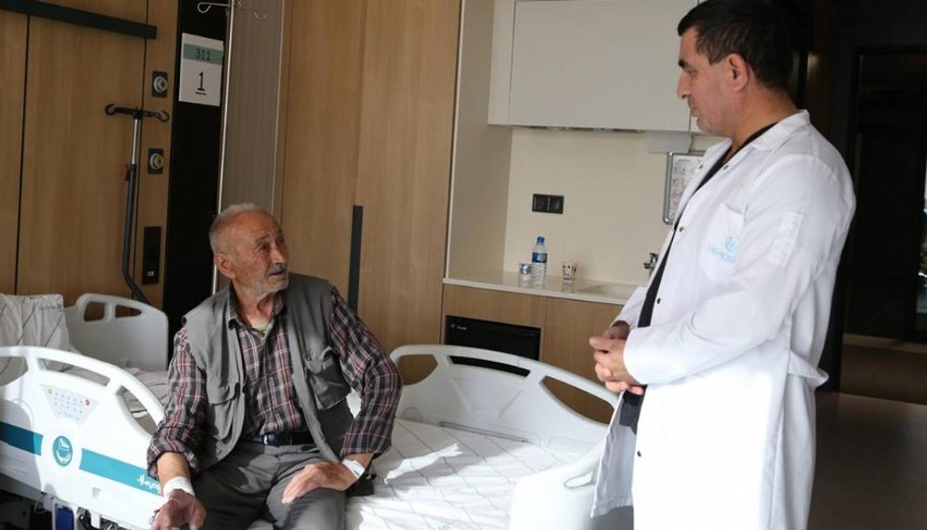 Kahramanmaraş'ta nadir görülen hastalık! 5,5 yıldır su bile içemiyordu