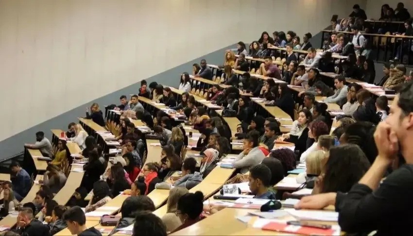 YÖK'ten takvim düzenlemesi: Ders yılı erkene çekiliyor