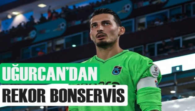 Uğurcan Çakır Galatasaray'a transferini duyurdu