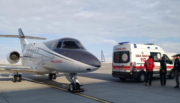 30 günlük bebek uçak ambulansla Ankara'ya sevk edildi