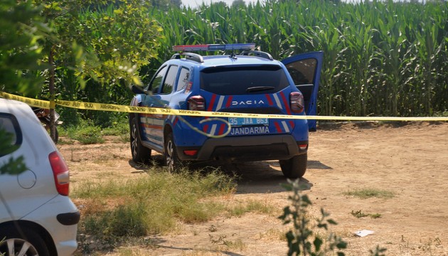 Babasını baltayla yaraladı, tarım ilacıyla intihar etti!