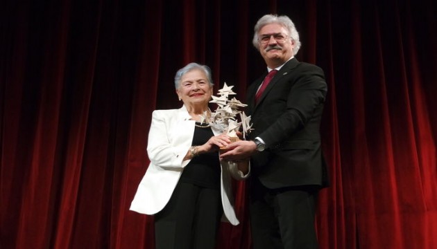 Türk tiyatrosunun acı kaybı!