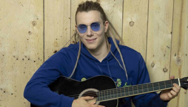 Müzikseverleri heyecanlandıran çalışma! Tunacan Tuna “Tarak” yayında!