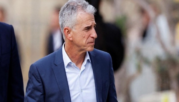 Mossad Direktörü Barnea esir takası için Katar'da