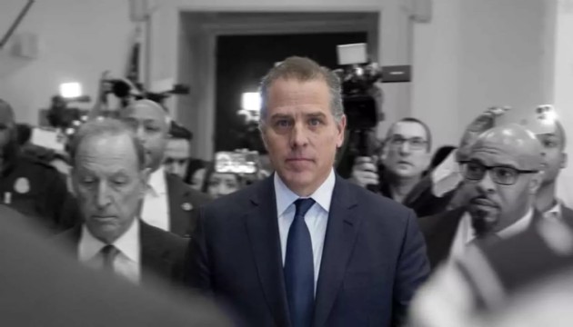 Biden'ın oğlu Hunter Biden hakim karşısında: Suçlamaları reddetti!