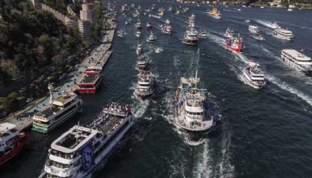 Sarıyerli taraftarlar takımlarının şampiyonluğunu kutladı