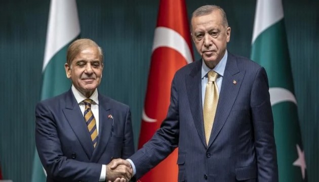 Cumhurbaşkanı Erdoğan Pakistan Başbakanı ile görüştü