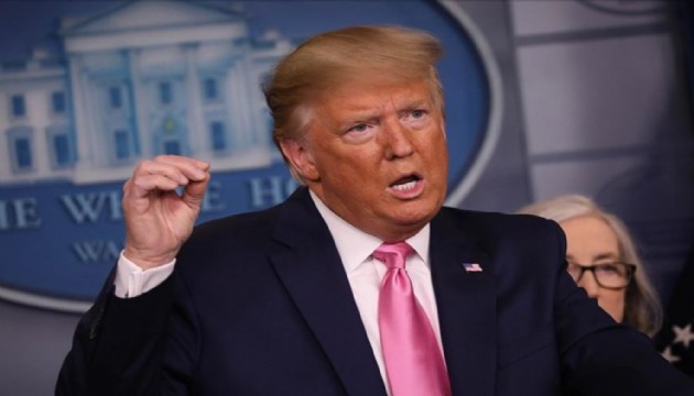 Trump'tan bebek aşıları eleştirisi!