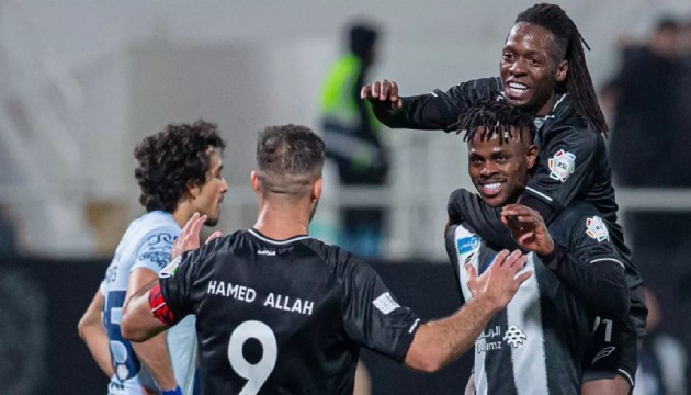 Fatih Terim'in çalıştırdığı Al Shabab, ligde son dakika golüyle kazandı