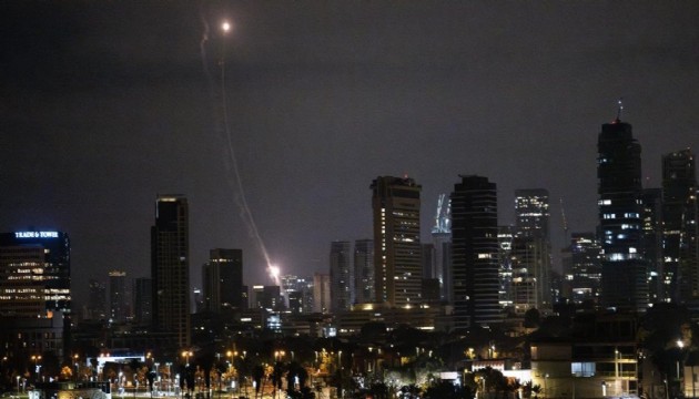 İran'dan Tel Aviv'e tahliye uyarısı