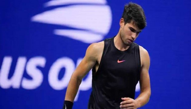 Carlos Alcaraz sürprize müsaade etmedi