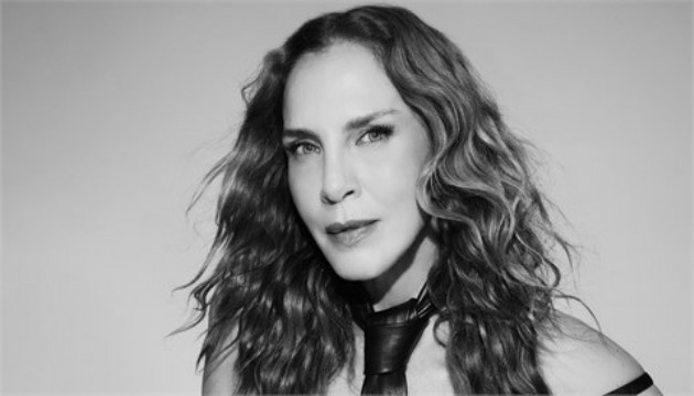 Sertab Erener herkesi 23 Mart'ta sandığa çağırdı