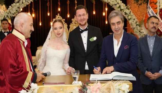 Necati Şaşmaz nikahta imzasını attı