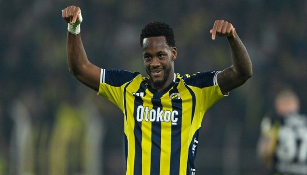 Jhon Duran Fenerbahçe'ye beraberliği getirdi