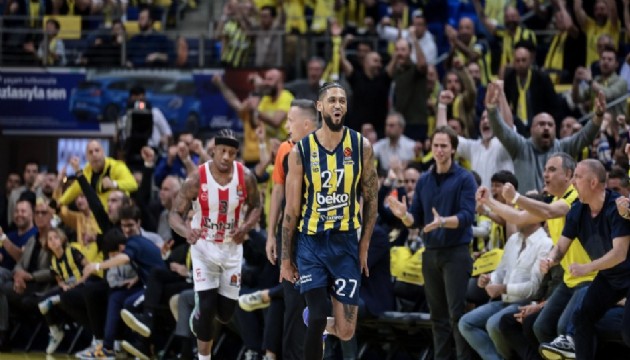 Fenerbahçe seride durumu 2-2'ye getirdi