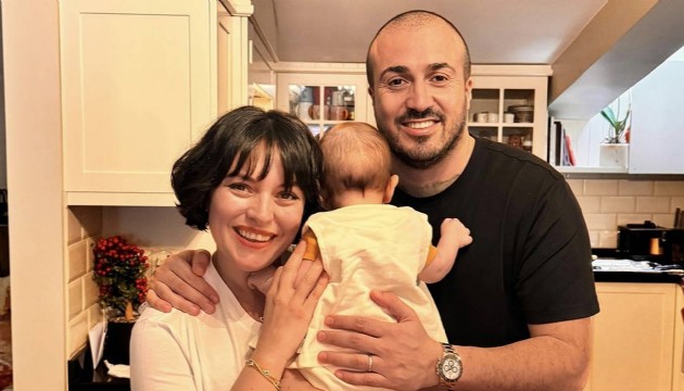 Ezgi Mola ile Mustafa Aksakallı boşanıyor