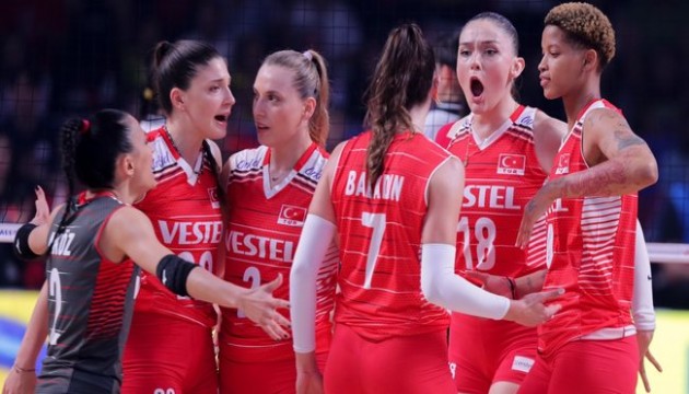 A Milli Kadın Voleybol Takımı, Sırbistan'ı 3-1 mağlup etti