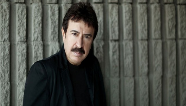 Şair Ahmet Selçuk İlkan kimdir? İşte biyografisi...