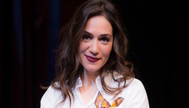 Oyuncu Özge Borak üniversite kazandı!