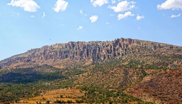 Kapadokya'yı aratmayan güzellik! Gelincik dağı