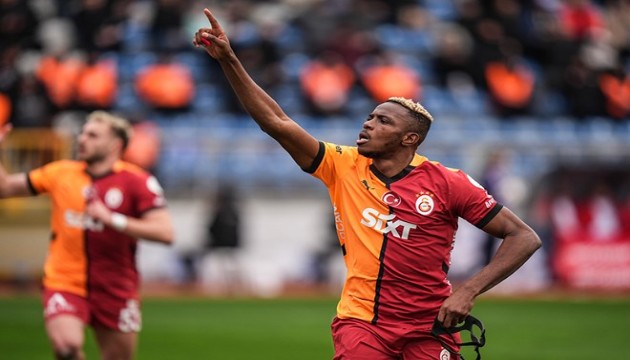 Victor Osimhen'in yerine 2 Fransız forvet