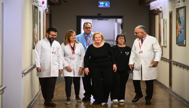 İngiltere'de 'gözünü kaybedersin' denildi, Türkiye'de sağlığına kavuştu