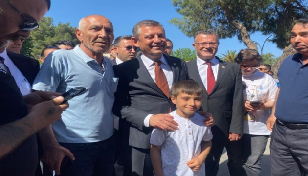 Özgür Özel'e 9 yaşındaki adaşından sürpriz