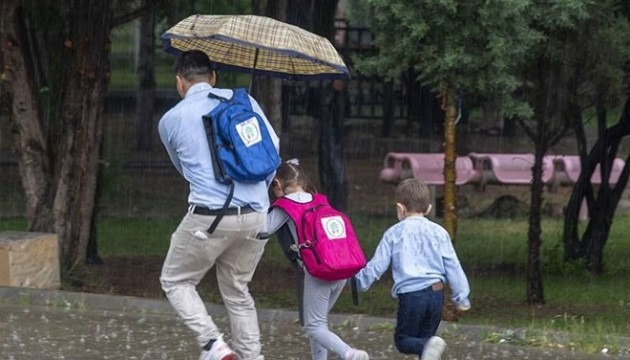 İstanbul'da eğitime ara