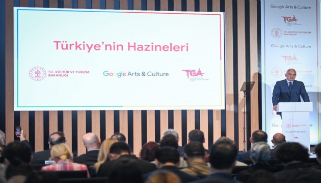 Bakan Ersoy 'Google Arts and Culture Türkiye Platformunu'nu' tanıttı