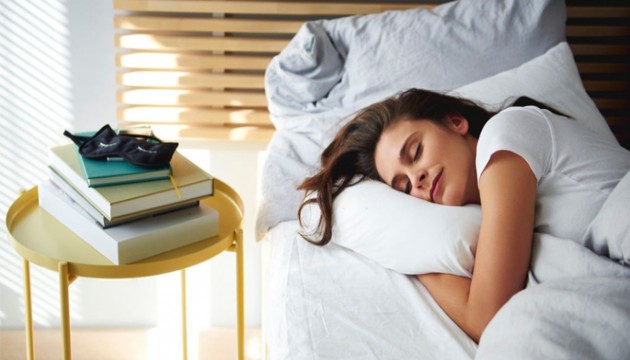 Çarpıcı araştırma: Daha hızlı uykuya dalmak için yapabileceğiniz en kötü şey!
