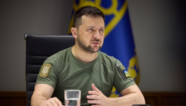 Zelenskiy kritik isimleri görevden aldı