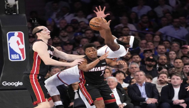 New York Knicks, Miami Heat karşısında seride beraberliği yakaladı