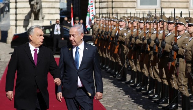 Macaristan UCM'den çekildi