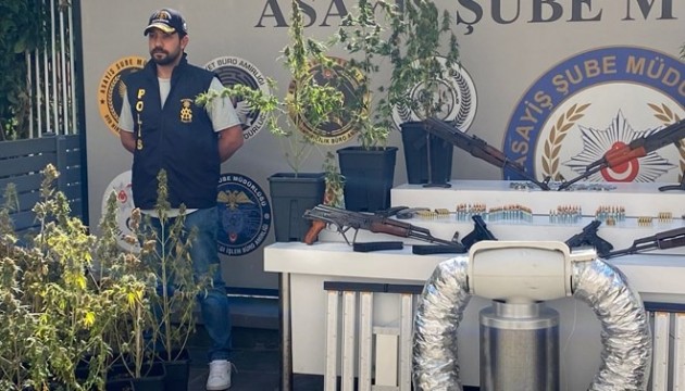 Dört ilde uyuşturucu ve silah operasyonu