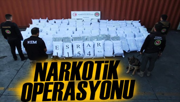 Gümrükte narkotik operasyonu: 1 ton esrar ele geçirildi